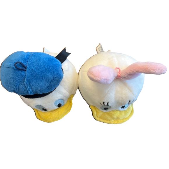 Hallmark Fluffballs Disney Donald and Daisy Duck Plush Toys Collectible Pair - Picture 3 of 10